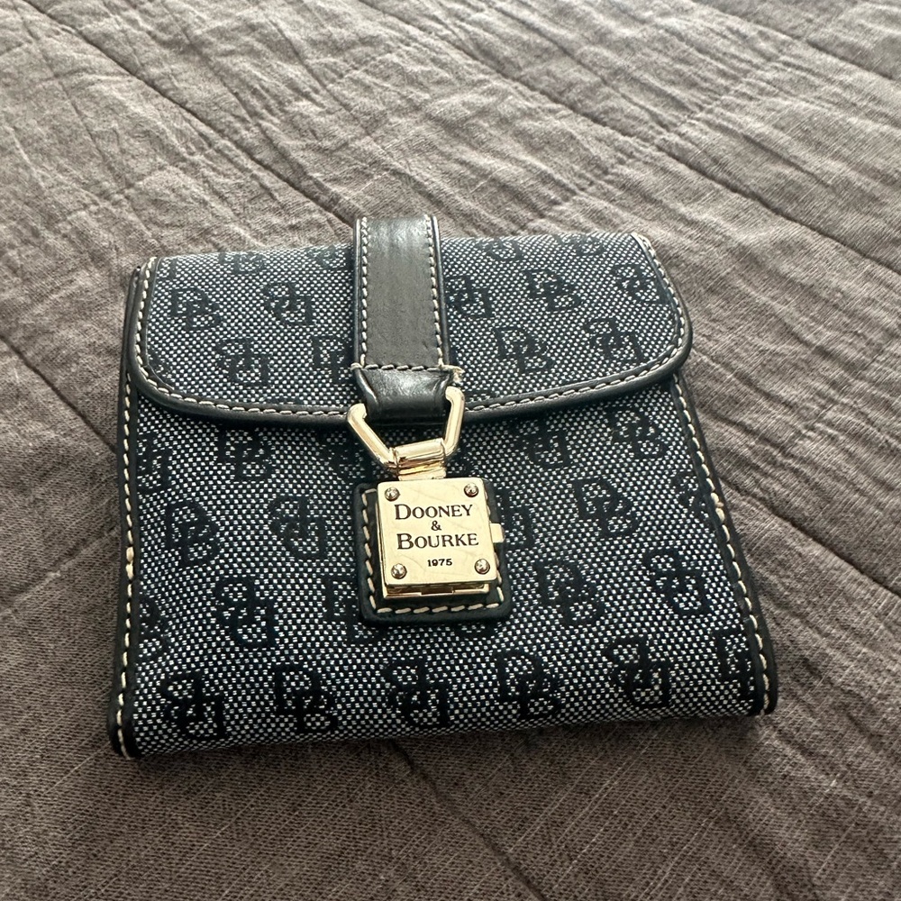 Dooney & Bourke Black Signature Logo Compact Wallet with Gold Plaque